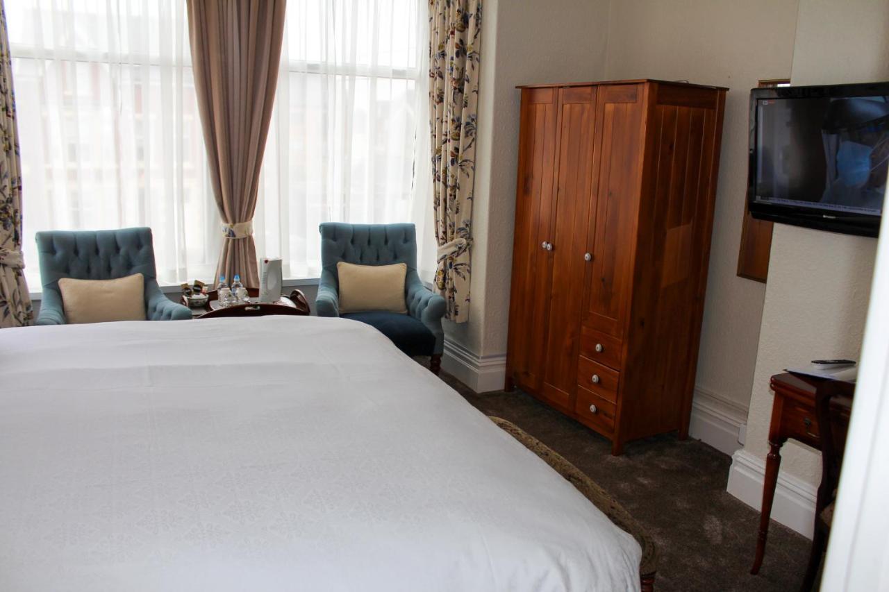 The Gaydon Bed & Breakfast Lytham St Annes Ngoại thất bức ảnh