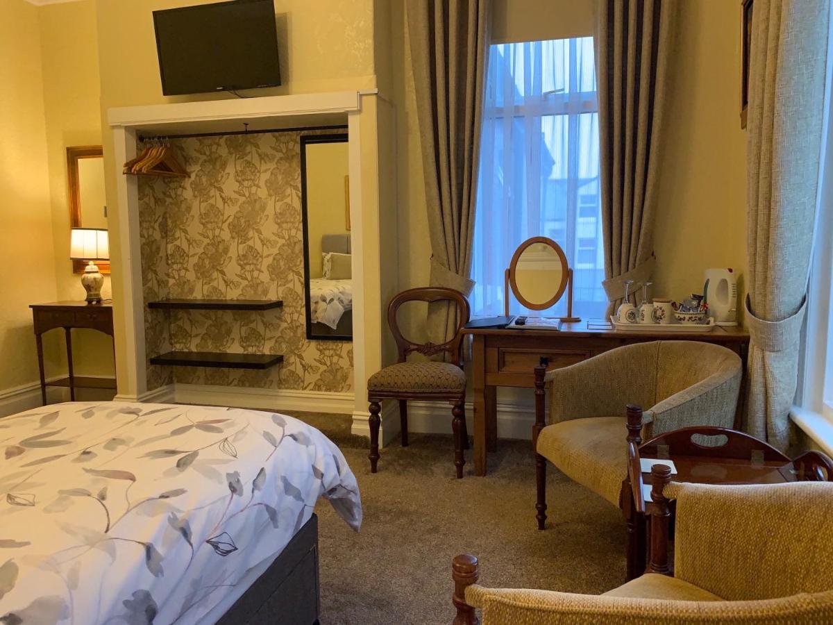 The Gaydon Bed & Breakfast Lytham St Annes Ngoại thất bức ảnh