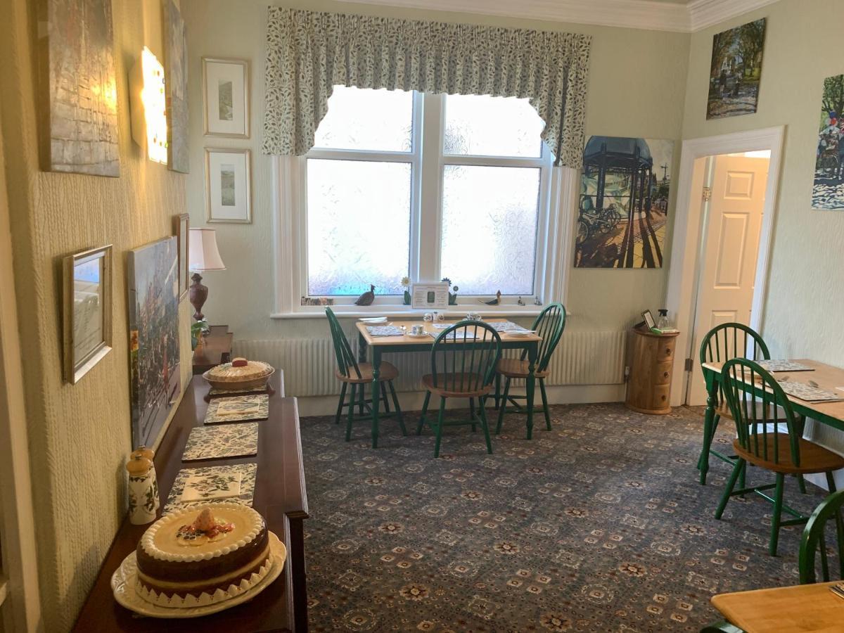 The Gaydon Bed & Breakfast Lytham St Annes Ngoại thất bức ảnh