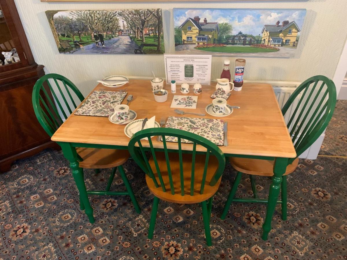 The Gaydon Bed & Breakfast Lytham St Annes Ngoại thất bức ảnh