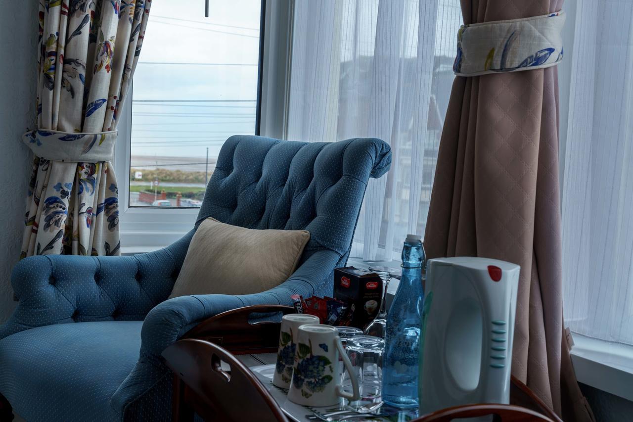 The Gaydon Bed & Breakfast Lytham St Annes Ngoại thất bức ảnh